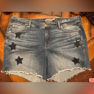 Torrid Star Shorts - size 20